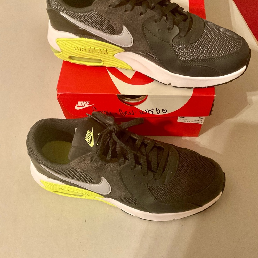 Nike Air Max Gray & Neon Yellow Air  Max-Style Sneak